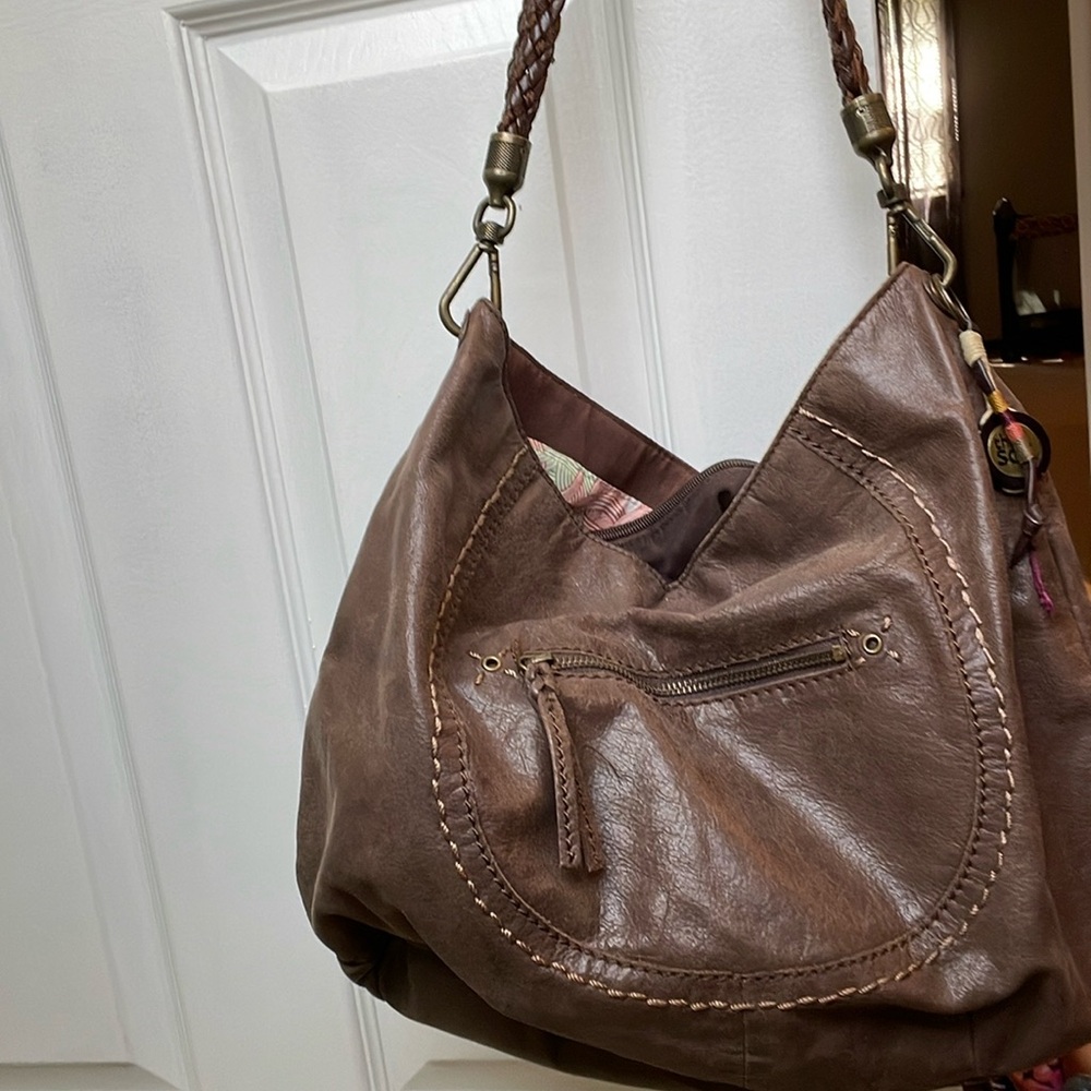 The Sak shoulder bag GUC